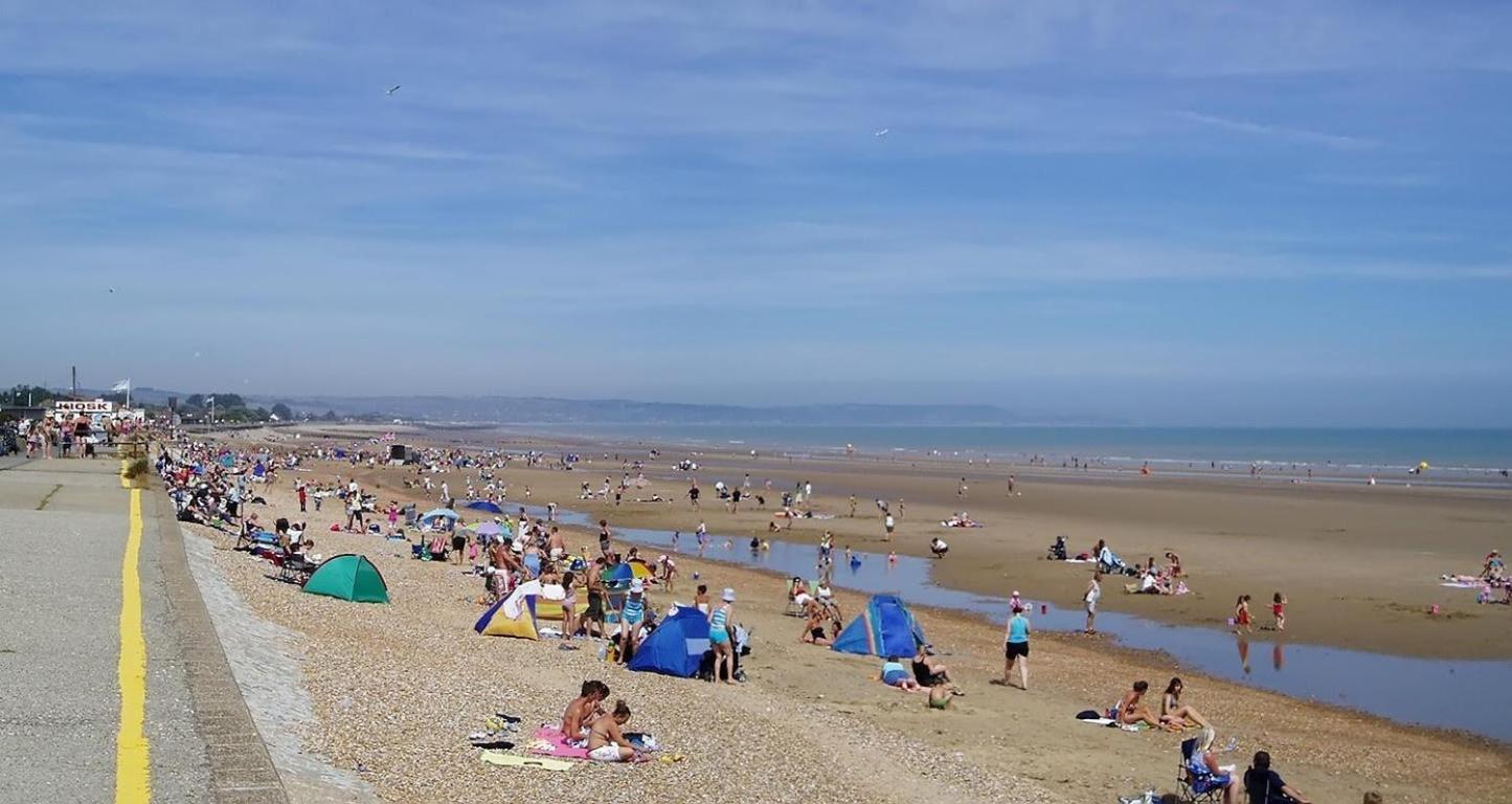 Newbeach Holiday Park - Greenfields Димчерч Экстерьер фото